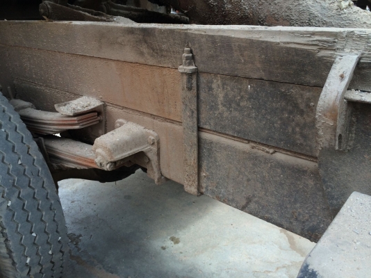 หกล้อราคาถูกๆสภาพดี คัชชีไม่มีผุไม่มีดาม  ดั๊มได้ สภาพพร้อมใช้ เดิมสุด ภาษีไม่ขาด เอกสารครบ