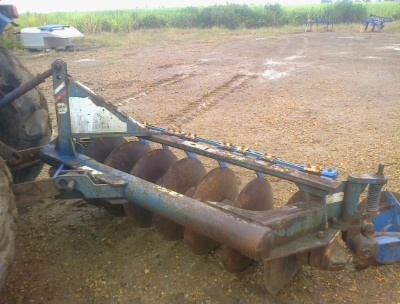 ขายรถไถFORD  รุ่น6600เสื้อลายแท้เต็มคันสนใจ0810076640