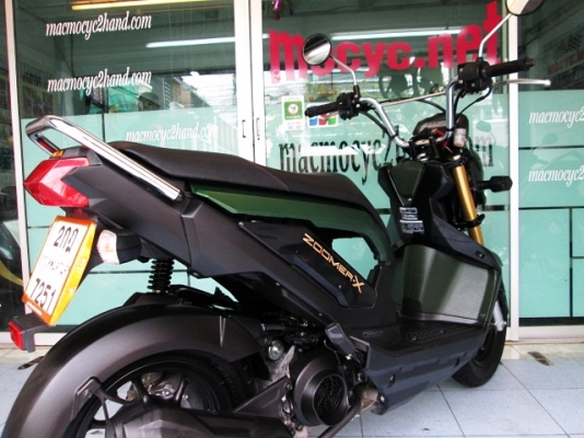 ZOOMER ตัวท็อป combibrake สีเขียวดำ รถเดือน กุมภาพันธ์ ปี 57 ไมล์ 4131โล ของแถม 2 รายการ 39900