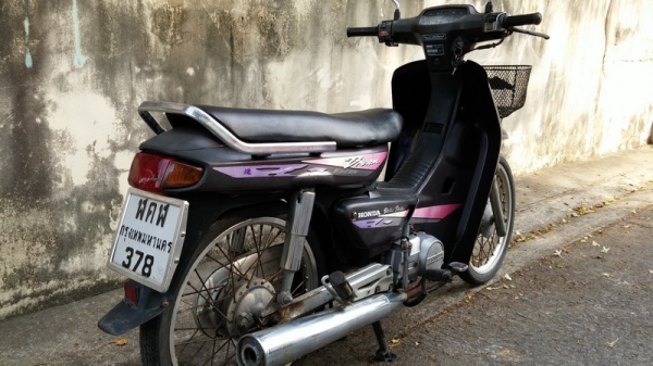 ดรีมท้ายมน เดิมๆ สต๊าดมือ