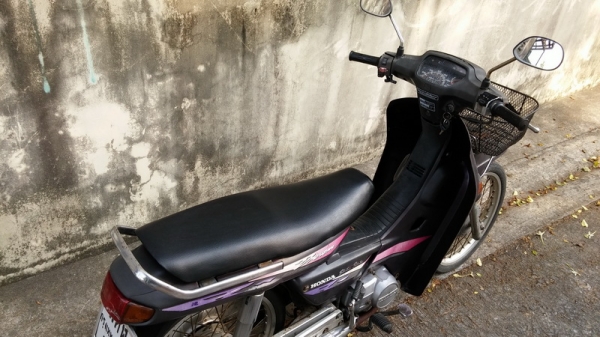 ดรีมท้ายมน เดิมๆ สต๊าดมือ