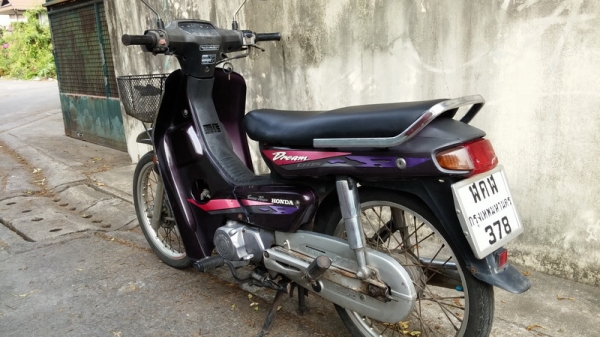 ดรีมท้ายมน เดิมๆ สต๊าดมือ