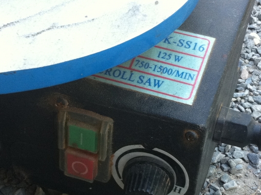 แท่นเลื่อยฉลุ OKURA OK-SS16 ปรับรอบการทำงานได้ ช่วงคอยาว 16 นิ้ว แท่นเลื่อยฉลุ OKURA OK-SS16 ปรับรอบการทำงานได้ ช่วงคอยาว 16 นิ้ว