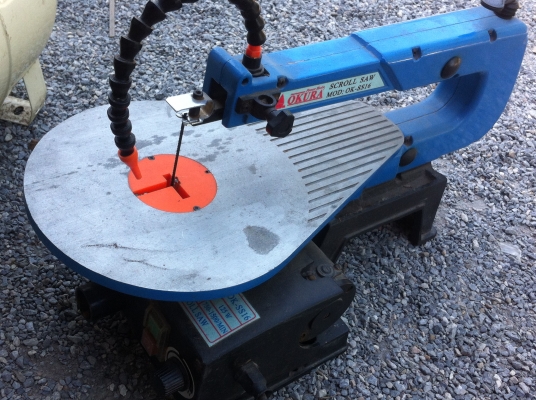 แท่นเลื่อยฉลุ OKURA OK-SS16 ปรับรอบการทำงานได้ ช่วงคอยาว 16 นิ้ว