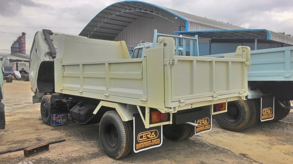 แสงฟ้าเต้นรถ///ขายรถHINO-FฺB112 ดั้มดิน5คิว สภาพสวย แสงฟ้าเต้นรถ///ขายรถHINO-FฺB112 ดั้มดิน5คิว สภาพสวย