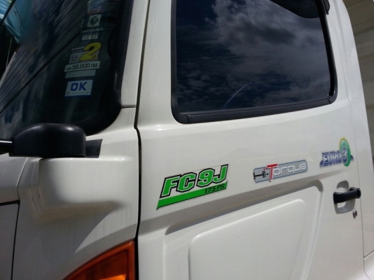 รถฮีโน่ 6 ล้อดั้ม  175 แรงม้า ปี 55  ( รถวิ่ง 6x,xxx กม. )   สนใจติดต่อ 081 - 6079515