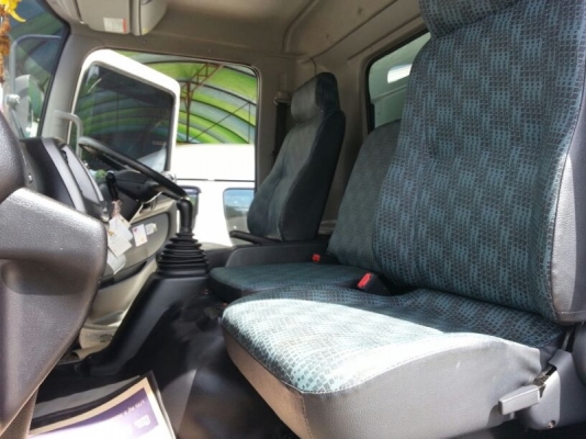 รถฮีโน่ 6 ล้อดั้ม  175 แรงม้า ปี 55  ( รถวิ่ง 6x,xxx กม. )   สนใจติดต่อ 081 - 6079515