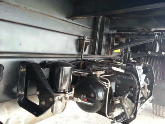 รถฮีโน่ 6 ล้อดั้ม  175 แรงม้า ปี 55  ( รถวิ่ง 6x,xxx กม. )   สนใจติดต่อ 081 - 6079515