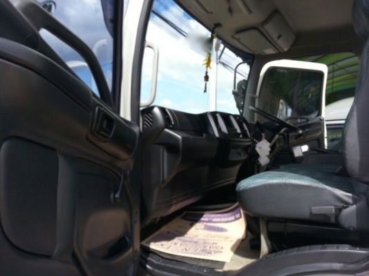 รถฮีโน่ 6 ล้อดั้ม  175 แรงม้า ปี 55  ( รถวิ่ง 6x,xxx กม. )   สนใจติดต่อ 081 - 6079515