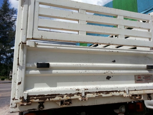 รถฮีโน่ 6 ล้อดั้ม  175 แรงม้า ปี 55  ( รถวิ่ง 6x,xxx กม. )   สนใจติดต่อ 081 - 6079515