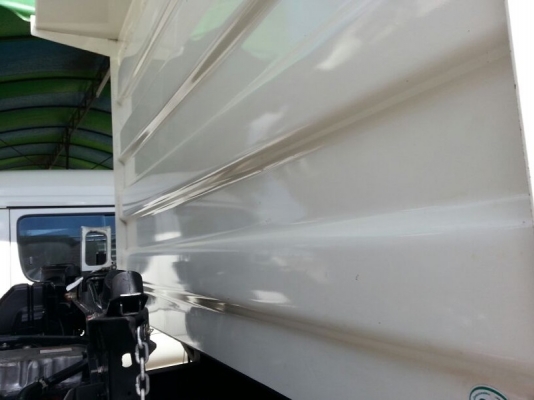 รถฮีโน่ 6 ล้อดั้ม  175 แรงม้า ปี 55  ( รถวิ่ง 6x,xxx กม. )   สนใจติดต่อ 081 - 6079515