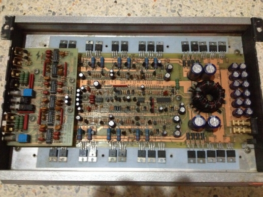 เเอม precision power pc4400 4ch made in usa เเท้สภาพเดิมๆไม่มีซ่อมตามรูป