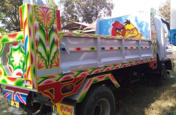 ***ขายแล้วครับขอบคุณ Truck2hand ขาย6ล้อดั้มดิน สมอเงิน สวยๆ ต่อใหม่ไม่นาน HINO FB4JEKA สมอเงินห้างแท้ ปี40 วางเครื่อง HINO WO4D-120แรง (ลงเล่ม) เครื่องดี แรงดี แน่น ไม่เยิ้ม เกียร์ดีไม่หลุด ไม่มีหอน ช่วงล่าง Fหลัง คานหน้าเดิม 6น็อต คัสซีดีสวยๆ ไม่ปะไม่ดาม