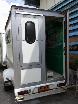 ขายด่วนพ่วงตู้แครี่บอย.ยาว3ม.สูง1.75ม.กว้าง2.2ม.