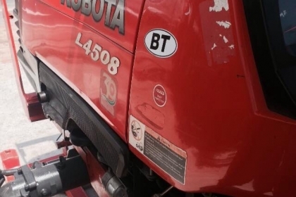 L450 ราคาแค่ 279000 บาทเท่านั้นครับ รถสวยมาก ให้ผานพรวนดินตราช้าง