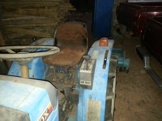 ขายด่วนๆครับ 58000 บาท ครับขายรถไถ 4x4 เป็นของมิตซูบิชิ 16 แรง ครับ