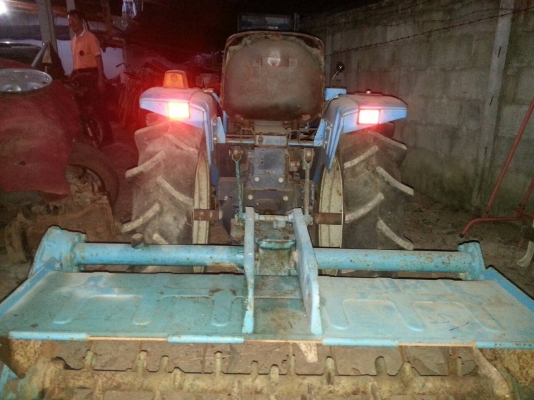 ขายด่วนๆครับ 58000 บาท ครับขายรถไถ 4x4 เป็นของมิตซูบิชิ 16 แรง ครับ