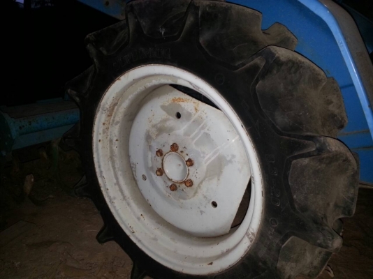 ขายด่วนๆครับ 58000 บาท ครับขายรถไถ 4x4 เป็นของมิตซูบิชิ 16 แรง ครับ