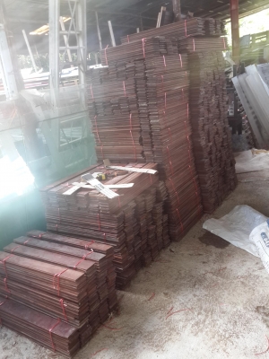 ขายไม้ปาเก้มะค่ายี่ห้อ lumberloc ถูกๆ มี350 ตรม