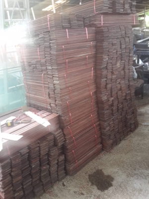 ขายไม้ปาเก้มะค่ายี่ห้อ lumberloc ถูกๆ มี350 ตรม