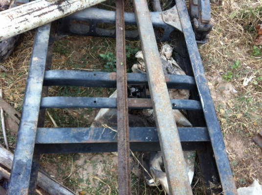 ขาย คัสซีนอก ติดแหนบหน้าหลัง ทั้งเส้น ของมิตซูfkตัวนอก สวยตลอดเส้น