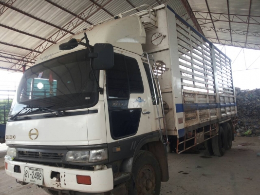 ขายด่วน รถสิบล้อ 1 เพลา HINO 210 แรง ,7  เมตร