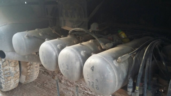 รถอีซูซุ 10 ล้อดั้ม FXZ  360 แรงม้า. ปี 53   ( ขายแม่ , ลูก )  สนใจติดต่อ  081 - 6079515