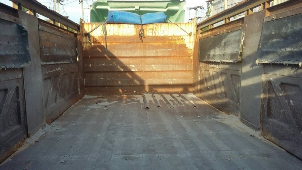 รถอีซูซุ 10 ล้อดั้ม FXZ  360 แรงม้า. ปี 53   ( ขายแม่ , ลูก )  สนใจติดต่อ  081 - 6079515