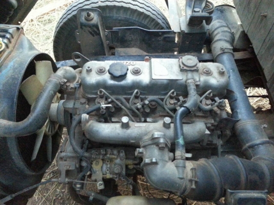 ขายถูกรถบ้านIsuzu NKR 88แรง แท้ เกียร์ยาว ปี 34 ราคา25000บาท(ต่อรองได้) 081-4043864,085-0670669