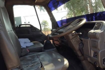 **749,000 บ.ต่อรอง**ขาย6ล้อดั้มดิน5คิว ISUZU 210 ประกอบ ISUZU NRR33C1 6HH1-210HP เครื่องแน่น แรงๆ ไม่เยิ้ม เกียร์ดีไม่มีหอน ช่วงล่างใหญ่ Fหน้า-หลัง คัสซีสวยๆ เดิม ไม่ปะไม่ดาม ไม่มีบวม กระบะดั้มเหล็ก5ตัน3.60ม.ยิงหน้า สภาพดี พื้นดี ข้างยังสวย ไม่มีโก่ง ดั้ม