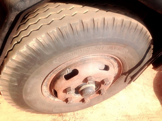 **749,000 บ.ต่อรอง**ขาย6ล้อดั้มดิน5คิว ISUZU 210 ประกอบ ISUZU NRR33C1 6HH1-210HP เครื่องแน่น แรงๆ ไม่เยิ้ม เกียร์ดีไม่มีหอน ช่วงล่างใหญ่ Fหน้า-หลัง คัสซีสวยๆ เดิม ไม่ปะไม่ดาม ไม่มีบวม กระบะดั้มเหล็ก5ตัน3.60ม.ยิงหน้า สภาพดี พื้นดี ข้างยังสวย ไม่มีโก่ง ดั้ม