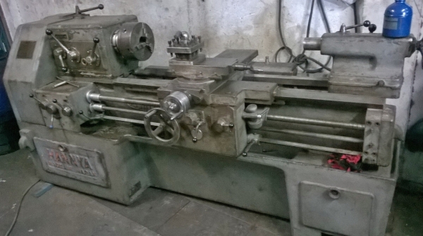 ขายด่วนๆถูกๆ 75,000 บาท เครื่องกลึงนำเข้าจากญี่ปุ่น HANNYA ขนาด 6.5 ฟุต