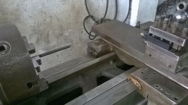 ขายด่วนๆถูกๆ 75,000 บาท เครื่องกลึงนำเข้าจากญี่ปุ่น HANNYA ขนาด 6.5 ฟุต