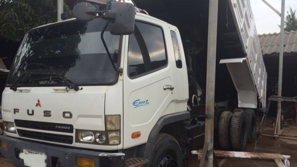 ขายมิตซูฟูโซ่627รุ่น2123 ปี49 เครื่อง225แรง 2เพลาดั้มสภาพดีขาย1350000