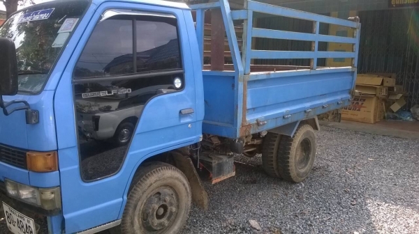 ขาย6ล้อดั้มisuzu 100แรงมีวินซ์หน้า กระบะยาว 3เมตร ขาย270000 ขาย6ล้อดั้มisuzu 100แรงมีวินซ์หน้า กระบะยาว 3เมตร ขาย270000