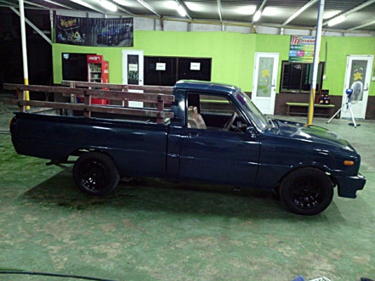 ขายFMLเครื่องดีมากสีทำใหม่ตีคอกติดLPGเอกสารพร้อมโอน