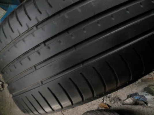 265/35R18 acceiera PHI ปี 2013 มี 2 เส้น TEL.081-427-3941 265/35R18 acceiera PHI ปี 2013 มี 2 เส้น TEL.081-427-3941