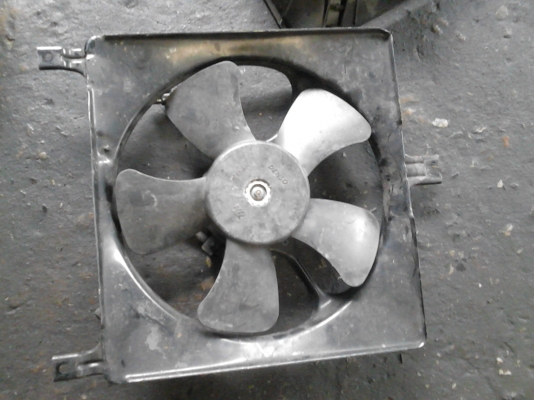 พัดลมระบายความร้อน หม้อน้ำรถยนต์ TEL.081-427-3941 พัดลมระบายความร้อน หม้อน้ำรถยนต์ TEL.081-427-3941