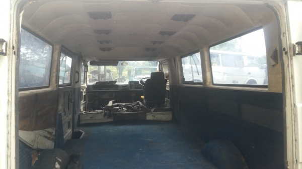 ขายรถตู้โฟล์คLT28 ใหญ่ยาวเครื่องLD28 ออโต้พร้อมขับ ไม่ผุแต่ไม่มีทะเบียน ขี้เกลียดตาม ขาย 58000 บาท ขายรถตู้โฟล์คLT28 ใหญ่ยาวเครื่องLD28 ออโต้พร้อมขับ ไม่ผุแต่ไม่มีทะเบียน ขี้เกลียดตาม ขาย 58000 บาท