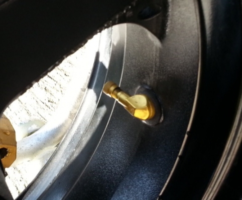 ขาย KAWASAKI ZX12r 2005 ทะเบียนแท้ สภาพสวย กริ๊ป แต่งเต็มทั้งคัน ราคา 220000- ขาย KAWASAKI ZX12r 2005 ทะเบียนแท้ สภาพสวย กริ๊ป แต่งเต็มทั้งคัน ราคา 220000-