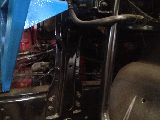 ขายรถโม่ปูน 5 คิว HINO PROFIA เครื่อง K13D 260 แรงม้า ตัวเกียร์ปั่นติดอยู่กับเครื่อง กำลังเก็บงานใหม่หมดทั้งคัน รถสวยพร้อมรับประกัน มีคันเดียว สนใจรีบเลย ค่ะ