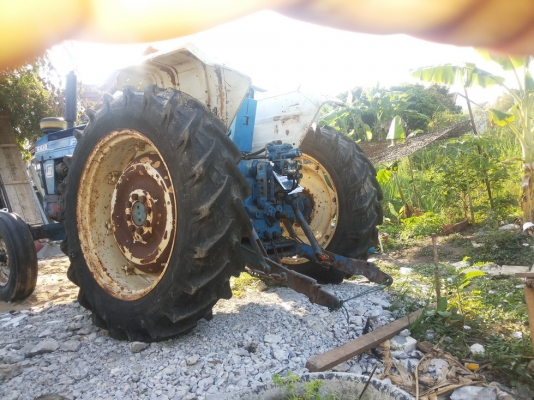 ขายรถไถ Ford 6610 เก่าญี่ปุ่น นำเข้า ยังไม่ผ่านการใช้งานในไทย