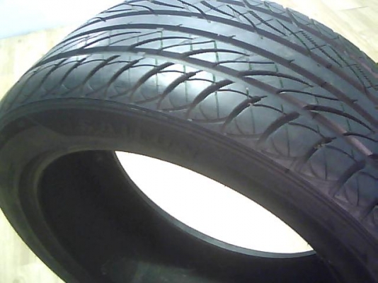 เศษยางขอบ18  245/45/18ปี10 1เส้น