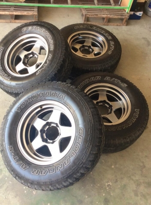 ล้อเบรนท์เล์ งาน LENSO แท้ ขอบ16 พร้อมยาง YOKO 265-70-16 สวยๆ