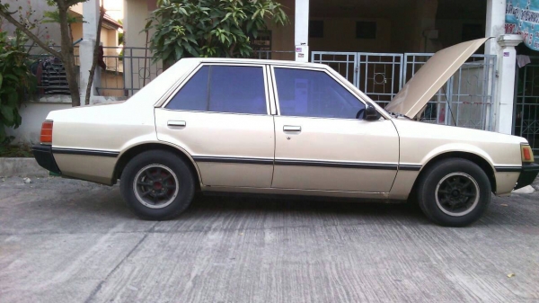 ปรับราคาลง A173ปี82  สภาพพร้อมใช้ สีต้องซ่อมนิดหน่อย ขายตามสภาพ37000  ต่องรองได้