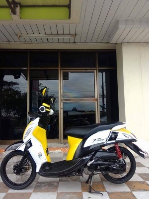 Yamaha Fino FI ปี 2557 รถ 10 เดือน สวยนางฟ้ามากๆ ลาย Sport ขายอย่างถูก Yamaha Fino FI ปี 2557 รถ 10 เดือน สวยนางฟ้ามากๆ ลาย Sport ขายอย่างถูก