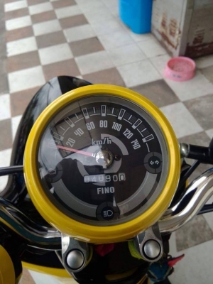 Yamaha Fino FI ปี 2557 รถ 10 เดือน สวยนางฟ้ามากๆ ลาย Sport ขายอย่างถูก Yamaha Fino FI ปี 2557 รถ 10 เดือน สวยนางฟ้ามากๆ ลาย Sport ขายอย่างถูก