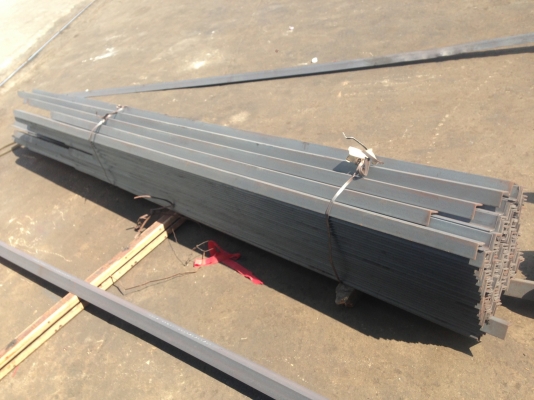 ขายหางเหล็กฉากเกรดบี มีสั้นมียาว ขายเลหลังเลยครับถูกๆ