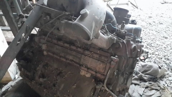 ขายเครื่อง10ล้อ HINO EH700ตามสภาพ 168แรง ตามสภาพ