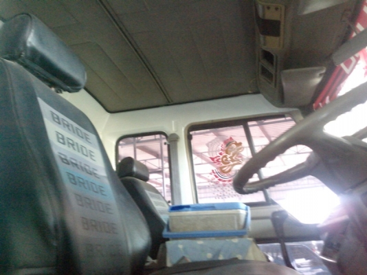 ขายรถบรรทุกหกล้อดั้